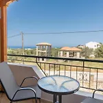 Apartament Spiros House *