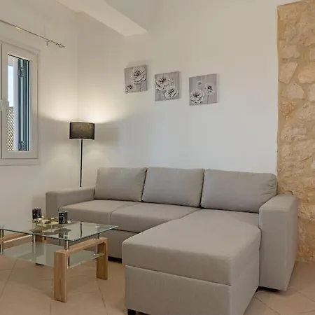 Spiros House Svoronata