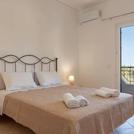 Spiros House Apartament Svoronata