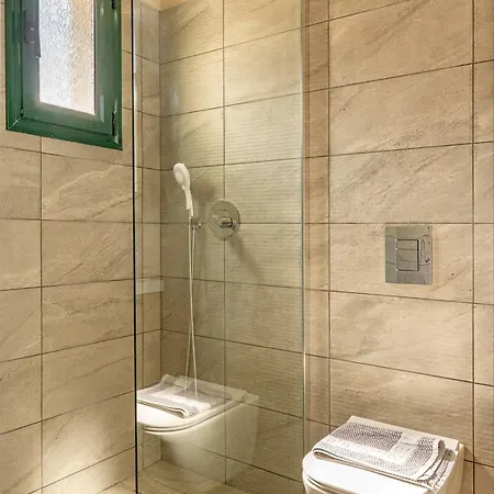 Apartament Spiros House *